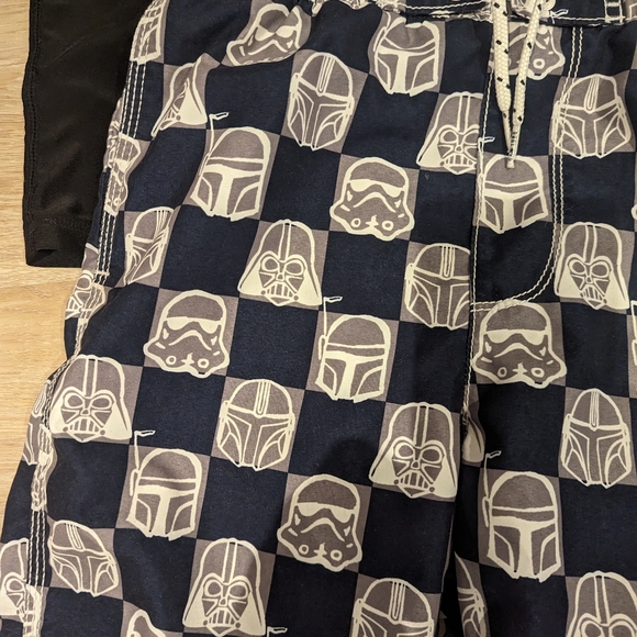 Gap star wars Stormtrooper swim shirt and trunks - Picture 3 of 3